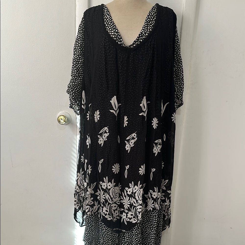 Roaman’s Black and White Floral Dress
